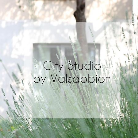 Апартаменты Valsabbion City Studio Пула Экстерьер фото